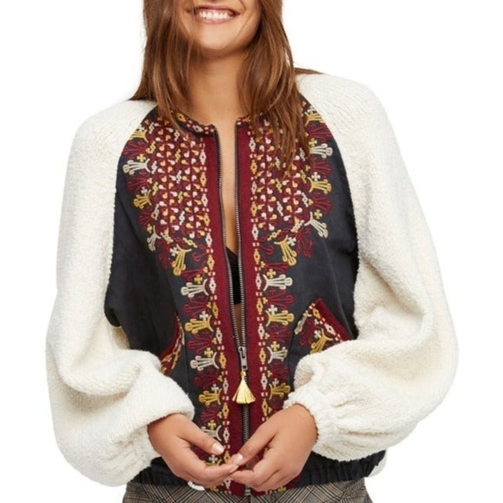 SOLD: Free People Aztec SW Boho Embroidered Two Faced Sold Out Online Oversized - Picture 16 of 16